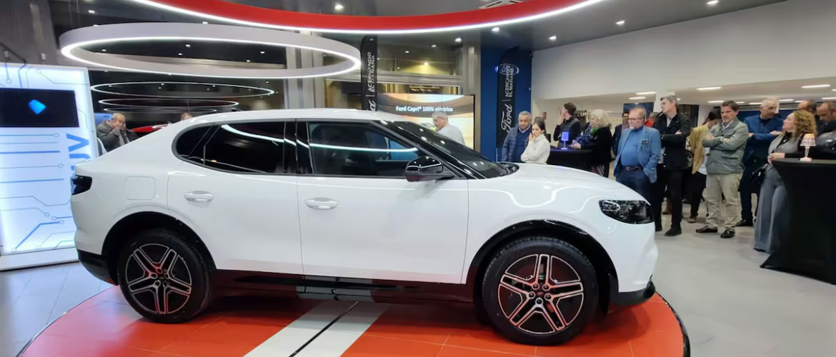 El Ford Capri regresa como un SUV eléctrico: un homenaje a la nostalgia.