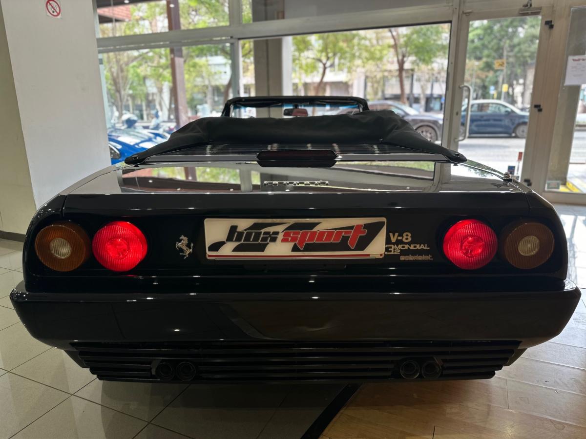 Ferrari Mondial