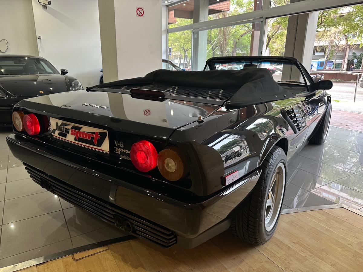 Ferrari Mondial